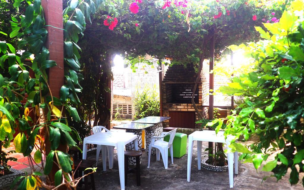 Media Veronica Hostel Suites Pipa Arez Rum bild